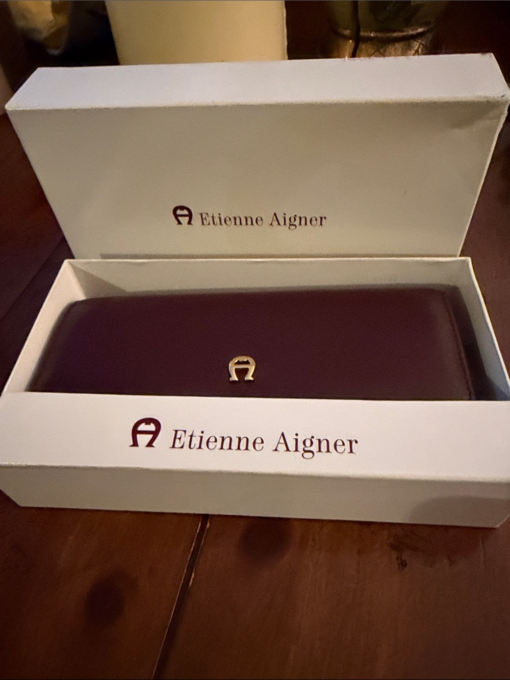 Etienne Aigner Leather Continental Wallet - Burgundy never been used still in bo - Picture 4 of 4